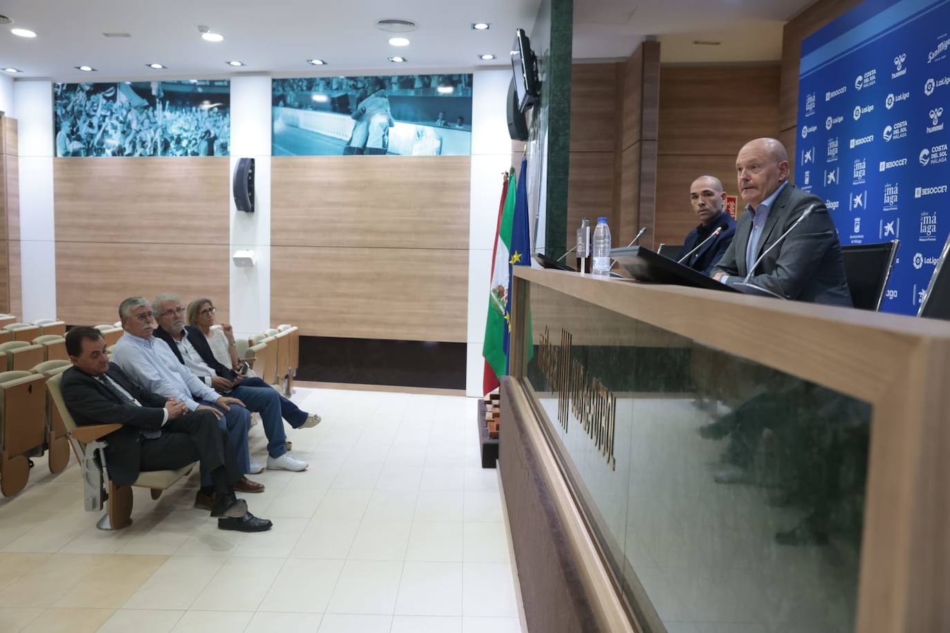 Presentación de Pepe Mel como nuevo entrenador del Málaga. 