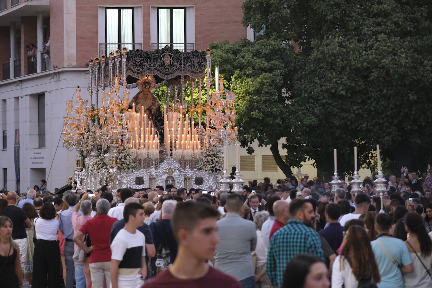 Se celebran los actos del centenario de la cofradía perchelera 