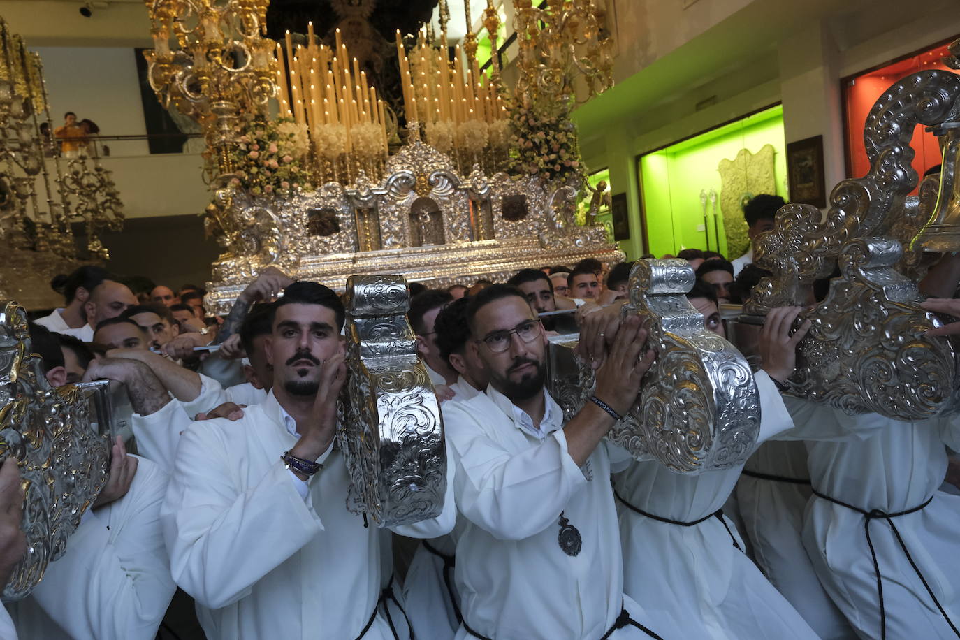 Se celebran los actos del centenario de la cofradía perchelera 