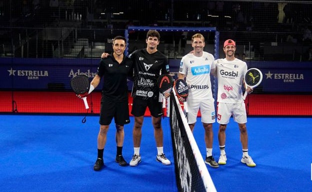 Fernando Belasteguín, Arturo Coello, Álex Ruiz y Momo González, antes del partido. 