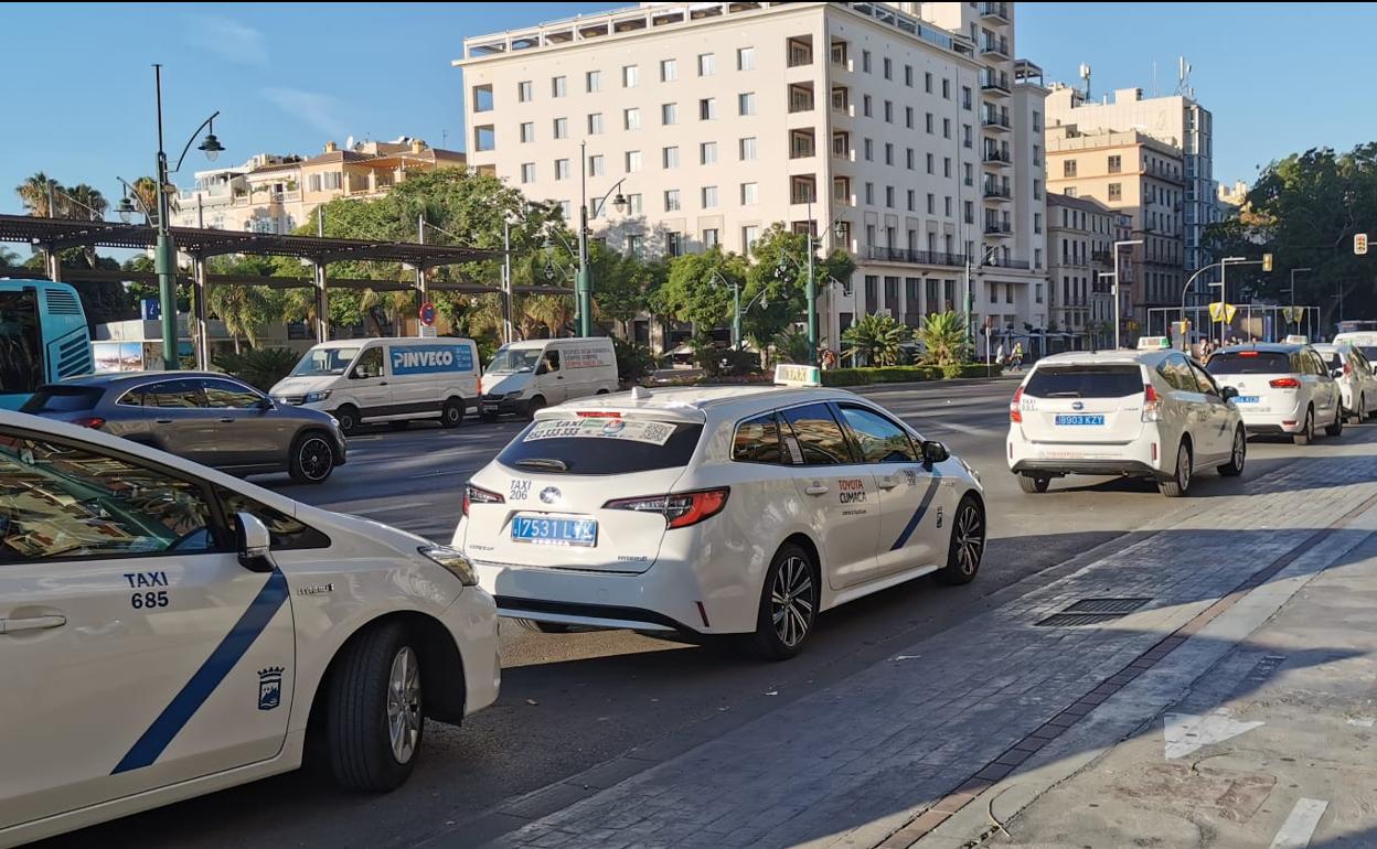 El taxi vuelve a la normalidad tras un fin de semana de paros