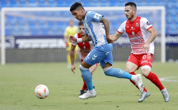 Loren, que viajó a Santander el sábado con el primer equipo, en acción este domingo con el fiial. 