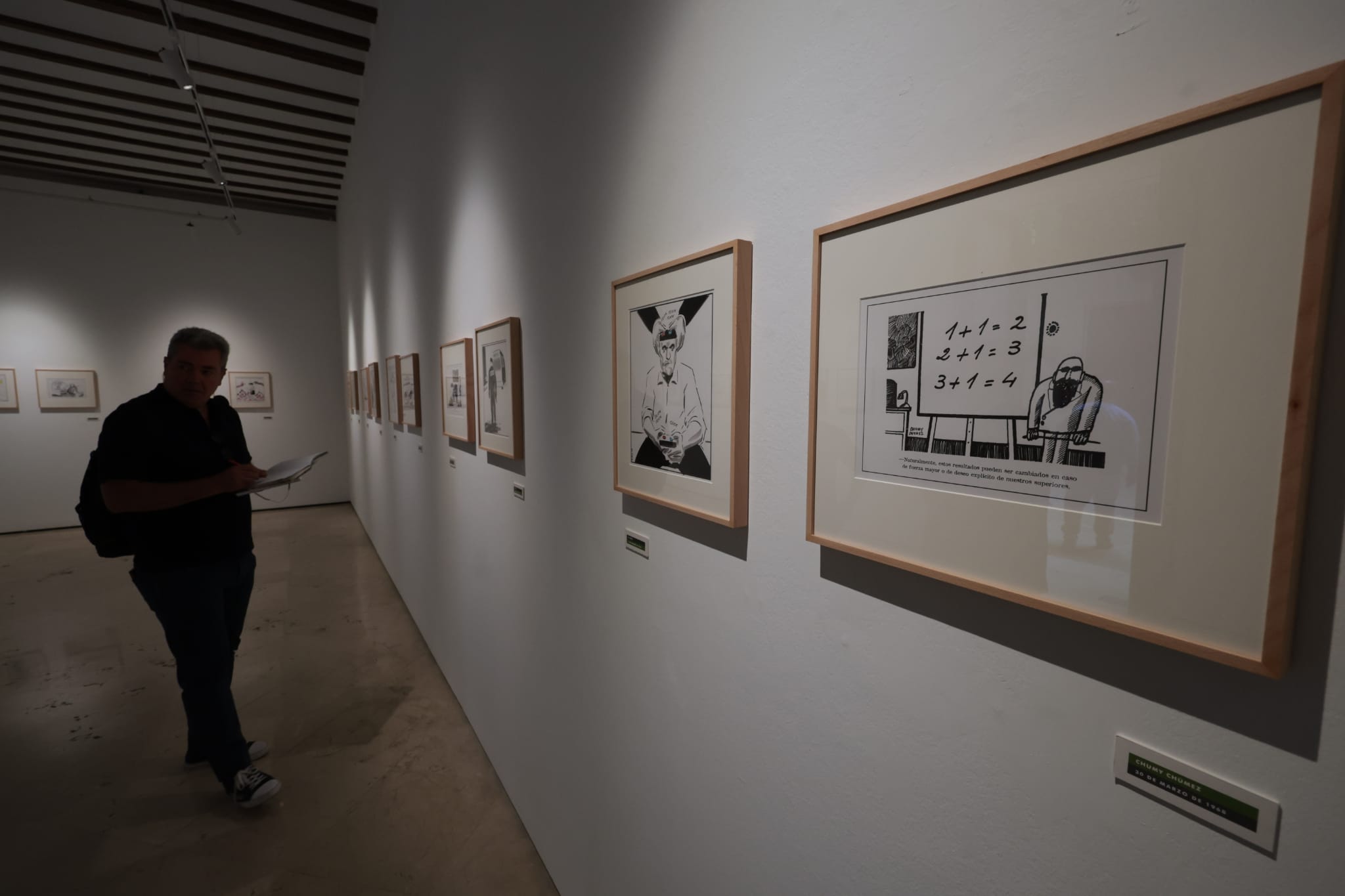 La exposición se ha inaugura este lunes en la sede ubicada en la plaza de la Constitución 