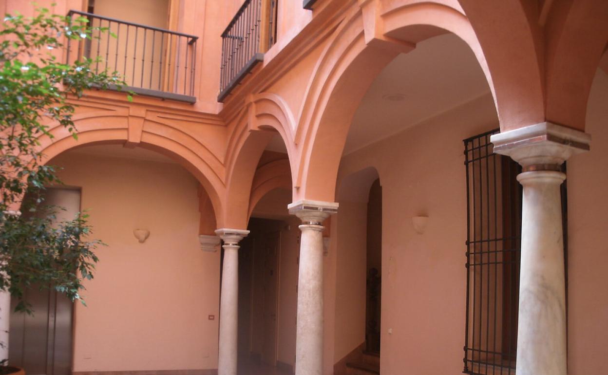 Patio interior del Palacio de Salinas de Málaga. 