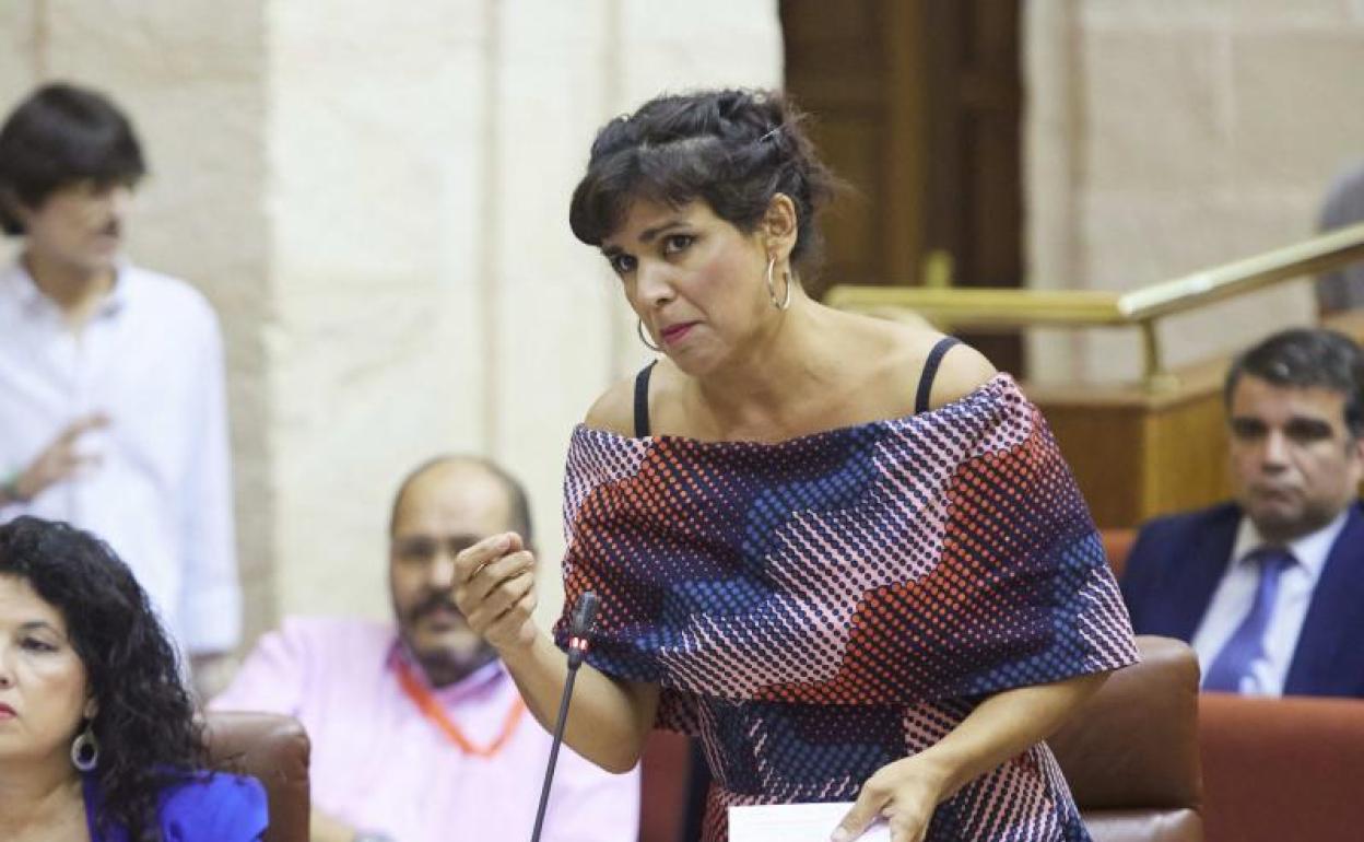 Teresa Rondríguez, en un pleno del Parlamento andaluz. 