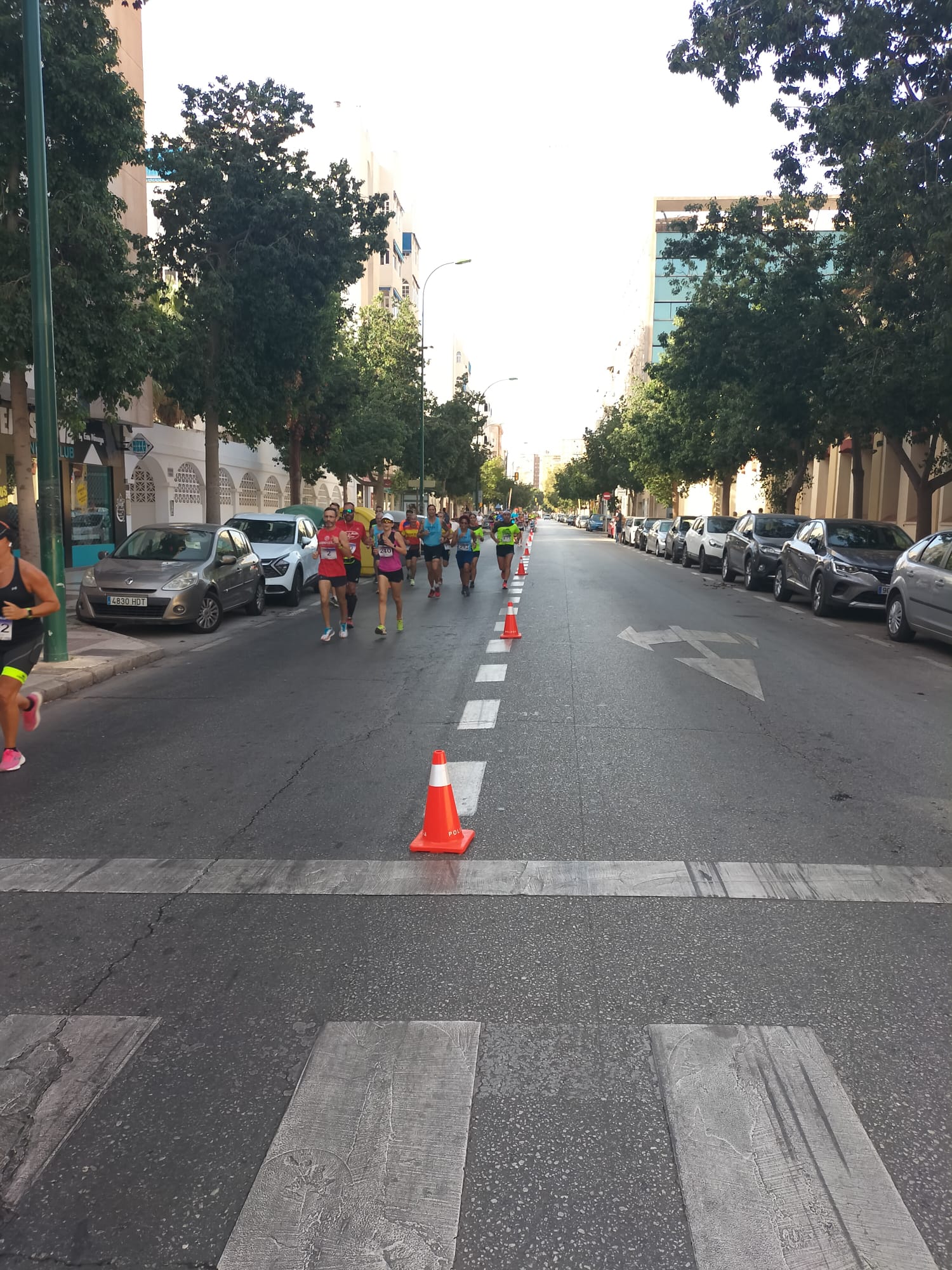 El atleta jiennense Cristóbal Valenzuela (Cueva de Nerja), ganador de la última Media Maratón Ciudad de Málaga, se adjudicó esta mañana la novena edición de la carrera El Torcal-La Paz, con un registro de 31:13 en los 10.000 metros de la prueba popular, antesala de la Carrera Urbana Ciudad de Málaga del domingo 24 (que reaparece tras la pandemia).