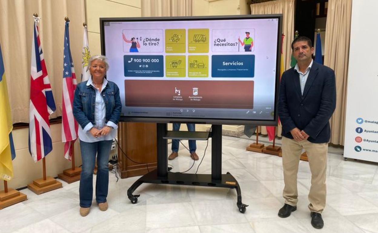 Teresa Porras y el gerente de Limasam, Raúl García Paine. 