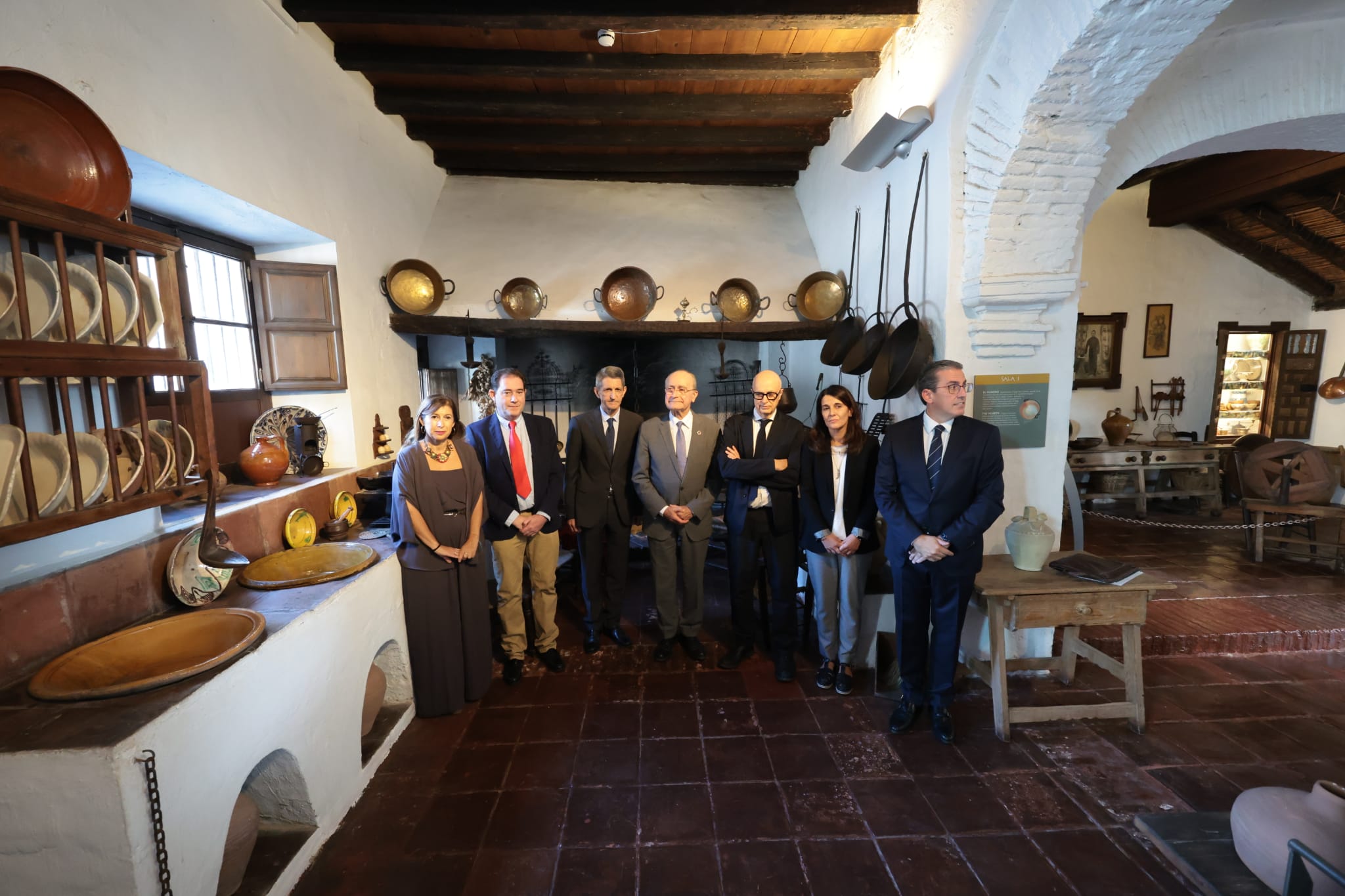 Decano de los museos privados de la ciudad de Málaga, el Museo Unicaja de Artes y Costumbres Populares encuentra sus antecedentes en los años sesenta, a la par de la inauguración del Museo de Bellas Artes 