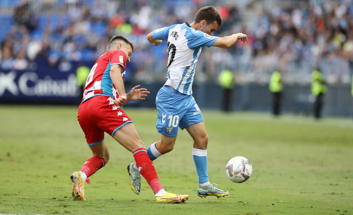 El Málaga se adelantó en el minuto 4 por medio de Cristian 