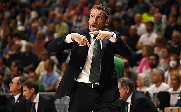 Ibon Navarro: «Martín Urbano ha sido el padre baloncestístico de muchos jugadores»