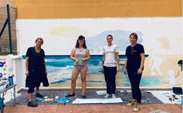 Evelyne Rigaud, Caroline Gunston, Sabine Geierhos y Eva Vázquez, las artistas del mural 