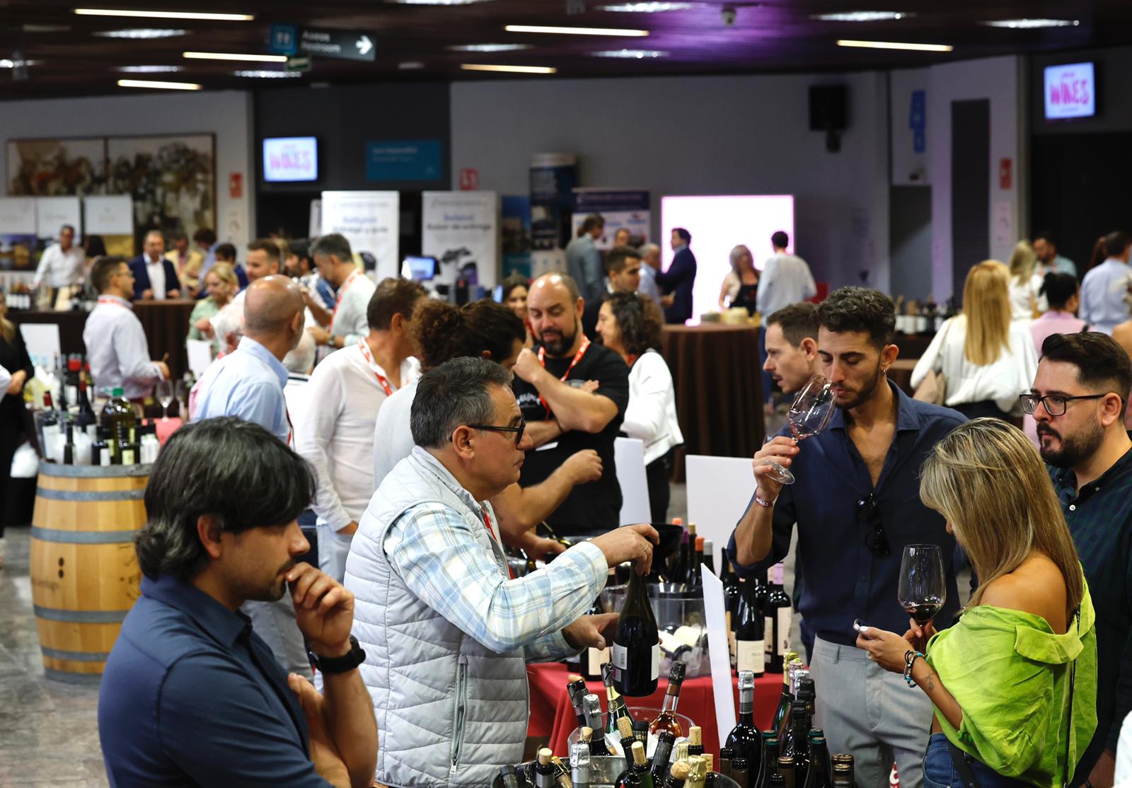 El Palacio de Ferias de Torremolinos acoge SUR Wines & Gourmet. Imagen de la segunda jornada de la cita