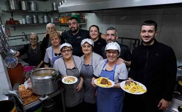 El local es conocido como Los Catetos por el origen de sus propietarios. 