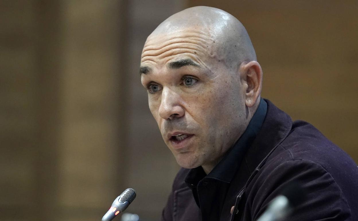 Manolo Gaspar, este jueves en la sala de prensa Juan Cortés de La Rosaleda. 