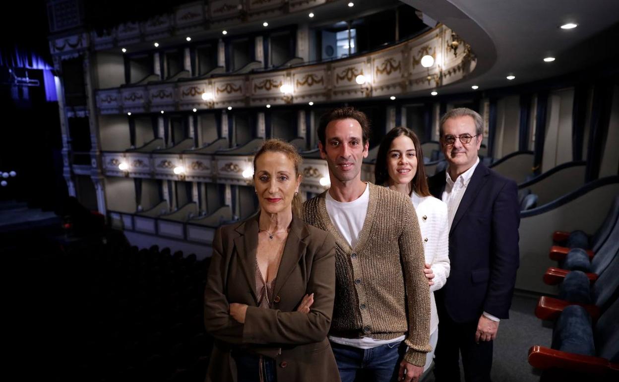 Maribel Gallardo, Rubén Olmo, Patricia Guerrero y Juan Antonio Vigar. 