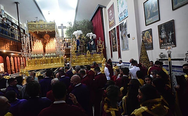 Las imágenes entronizadas en la casa hermandad la pasada Semana Santa. 