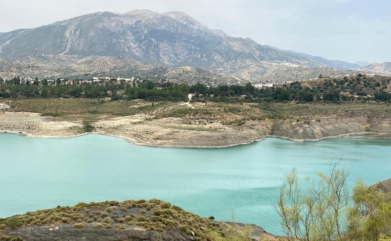 Los embalses de Andalucía siguen perdiendo agua y están al 21,5% de su capacidad