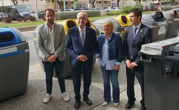 Málaga comienza la sustitución de todos los contenedores de basura de la ciudad