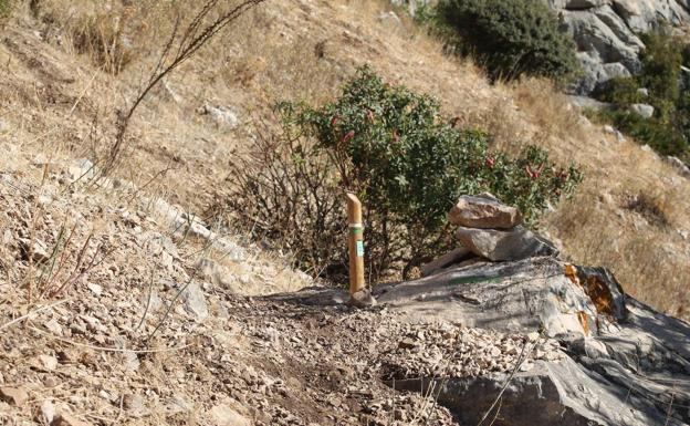 Este tramo es bastante exigente por la angostura y el firme del sendero.