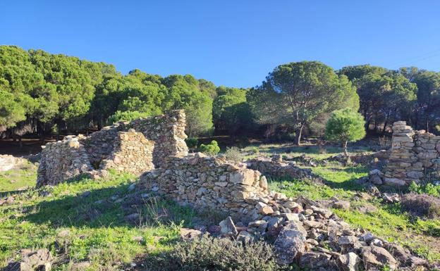 Restos de la aldea de Los Ermitaños.