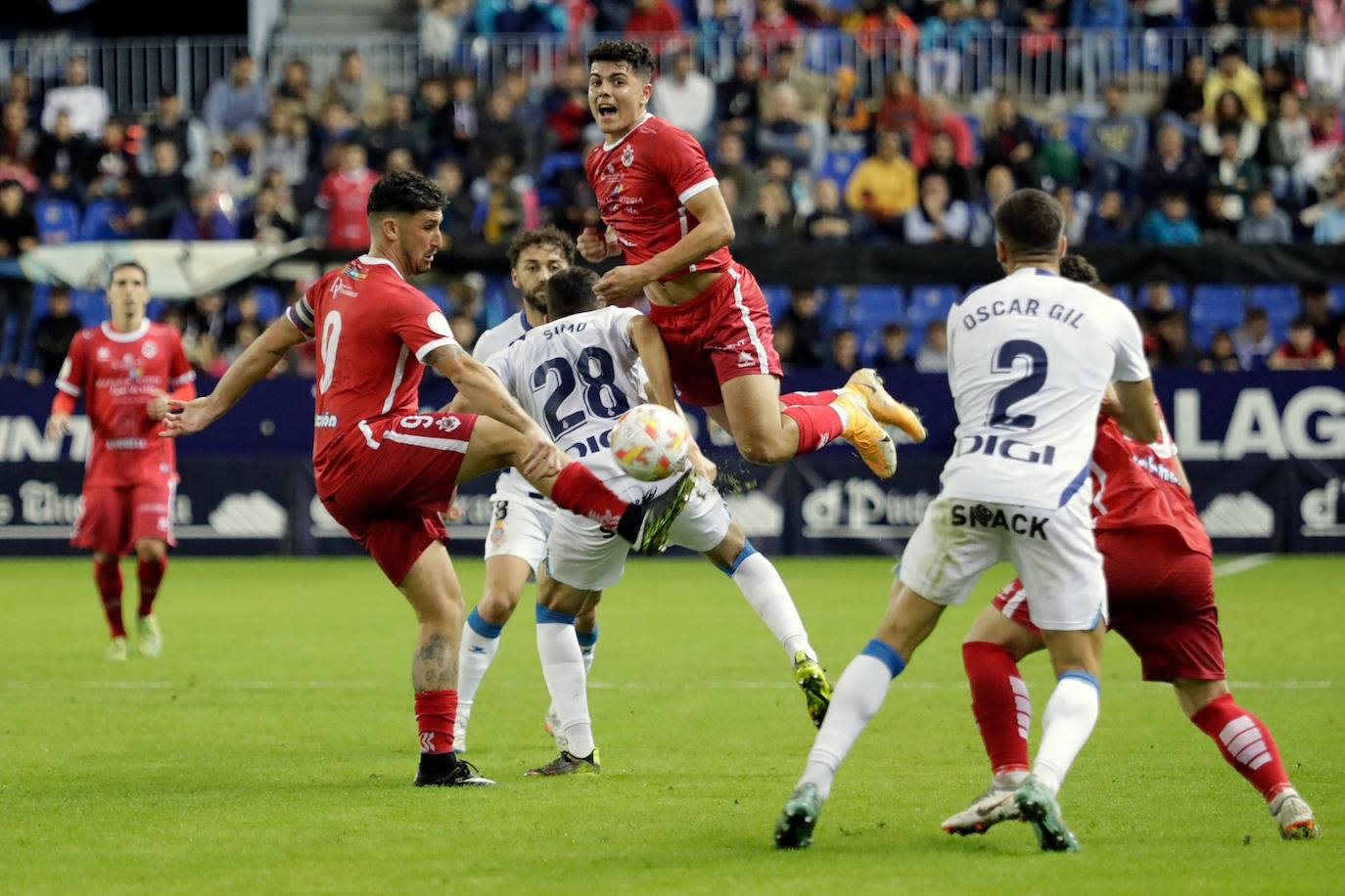 El Rincón cae en copa ante el Espanyol (0-3). 