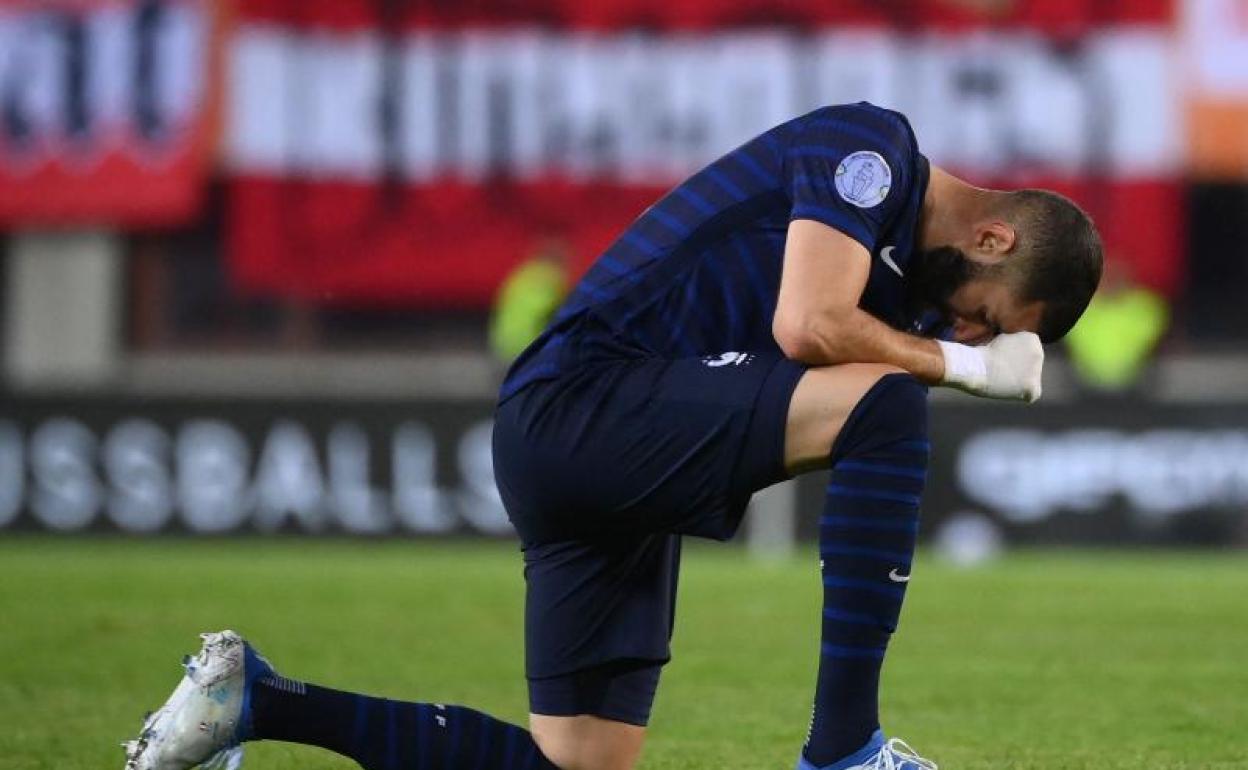 Karim Benzema, durante un entrenamiento con la selección francesa. 