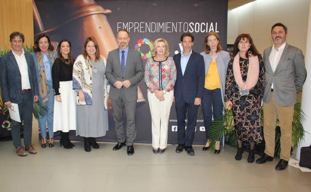 Imagen principal - La Mirilla: Premios al emprendimiento social