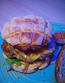 Imagen secundaria 2 - Harry Potter: &#039;Los tres calderos&#039;, el restaurante de Fuengirola que ofrece bocados mágicos al más puro estilo Hogwarts