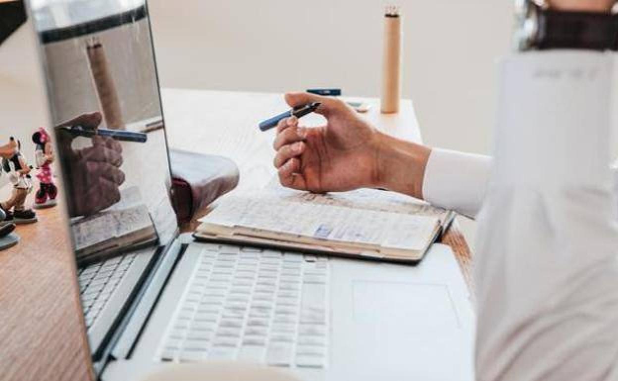 Ocho claves para entender el nuevo sistema de cotización de autónomos que entra en vigor en 2023