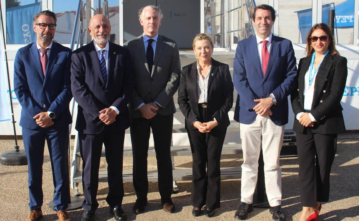 José Antonio Jurado, Eduardo Ruiz, Antonio Marañón, Carmen Sánchez Sierra, Jesús González y Yasmina Carmona.