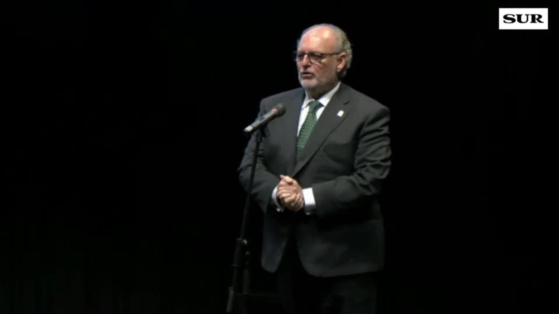 Gala Salud es Más | 10 | El viceconsejero de Salud de la Junta, Miguel Ángel Guzmán, clausuró la primera gala de Salud es Más