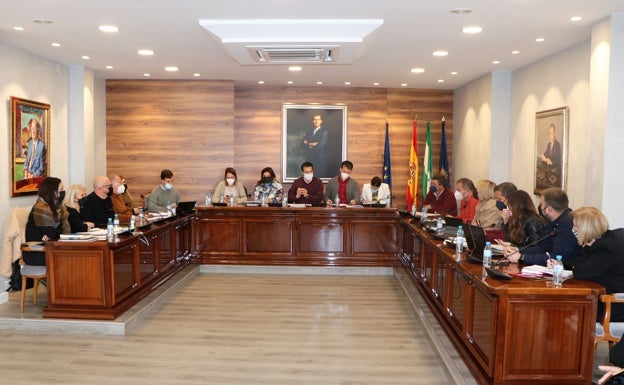 Imagen de un pleno en el Ayuntamiento de Torrox en esta legislatura. 