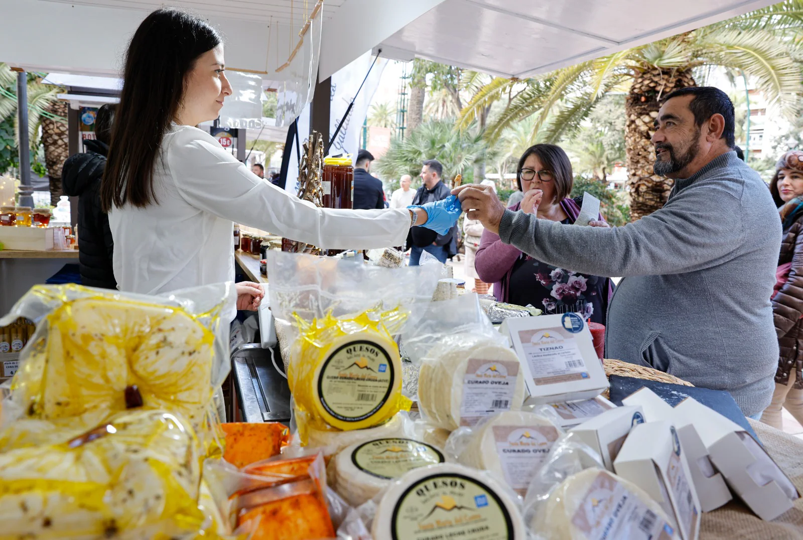 Fotos: Inauguración de una nueva edición de la Feria Sabor a Málaga en el Parque