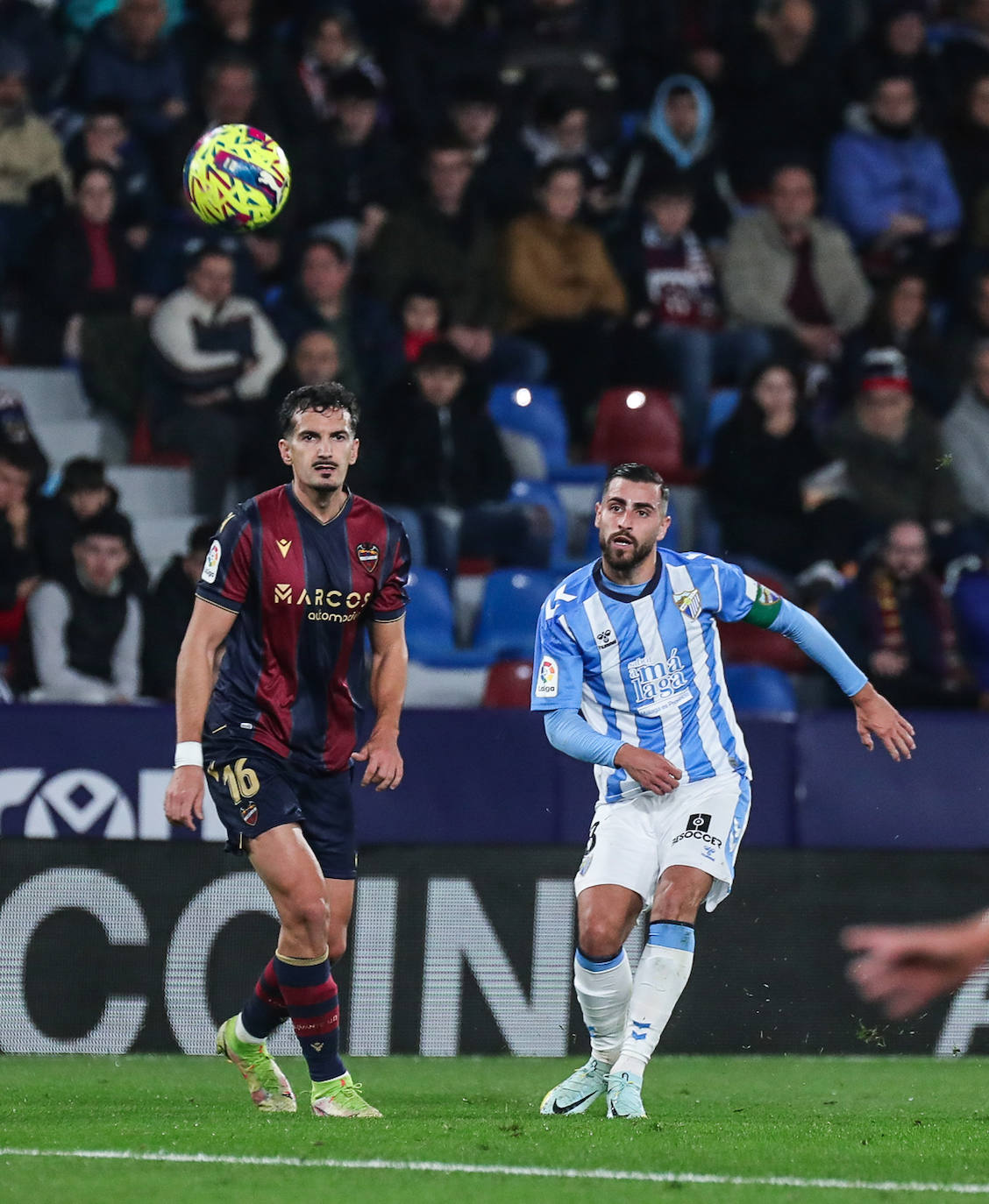 Derrota del Málaga en su visita al Levante. 