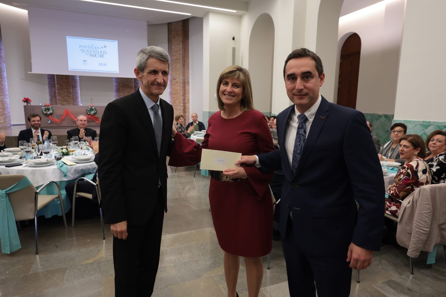 SUR y la Fundación Unicaja celebran su tradicional acto navideño de entrega de donativos a una docena de colectivos sociales