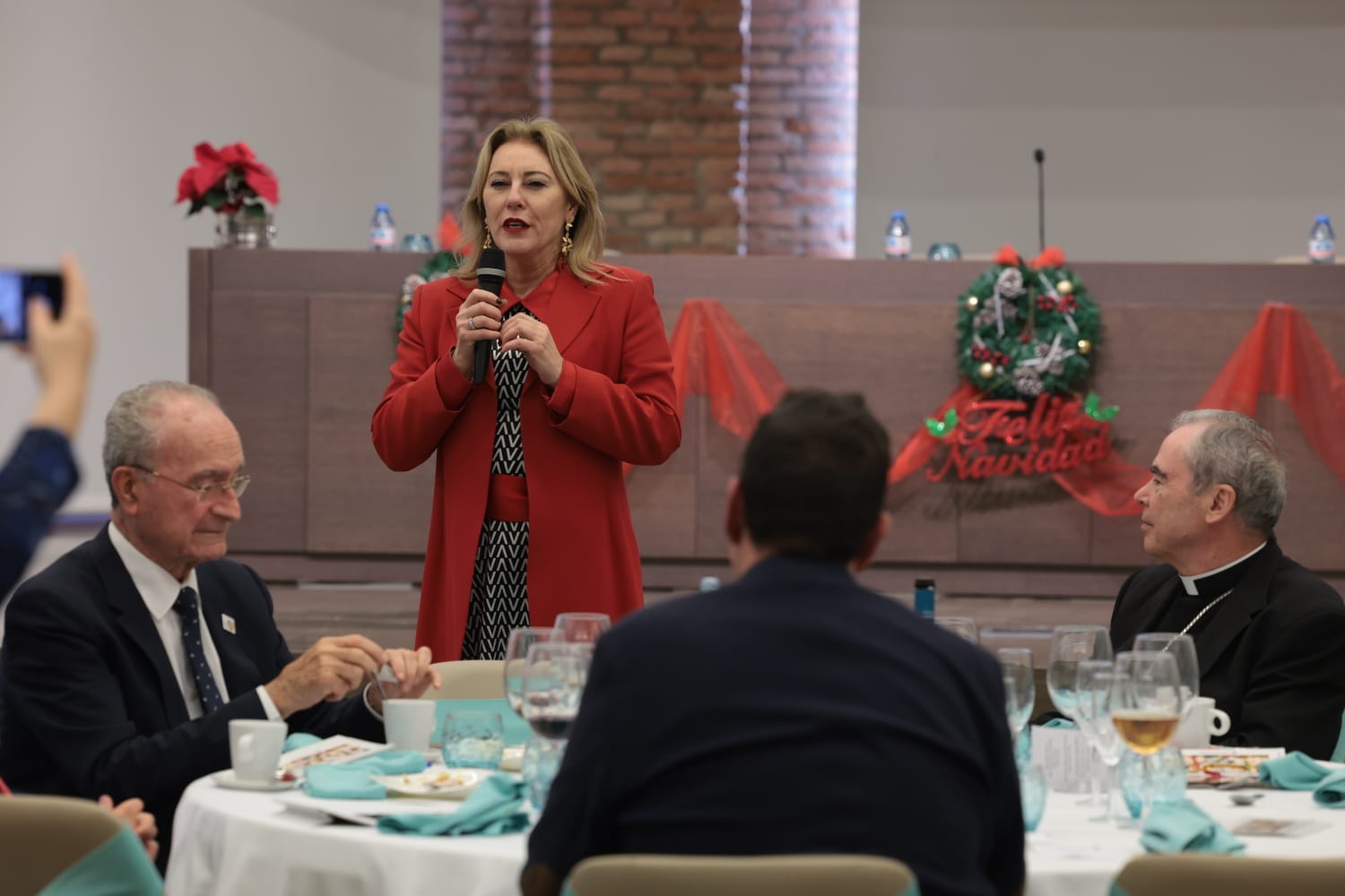 SUR y la Fundación Unicaja celebran su tradicional acto navideño de entrega de donativos a una docena de colectivos sociales