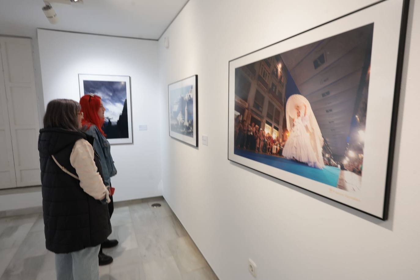 La exposición reúne lo más destacado del 2022 y un tributo a los veteranos fotógrafos Eugenio Griñán y Pepe Ponce