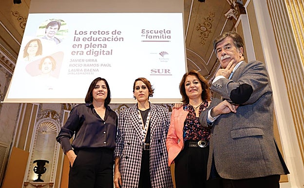 Barreales, Baena, Ramos-Paúl y Urra, en la Escuela de Familia. 