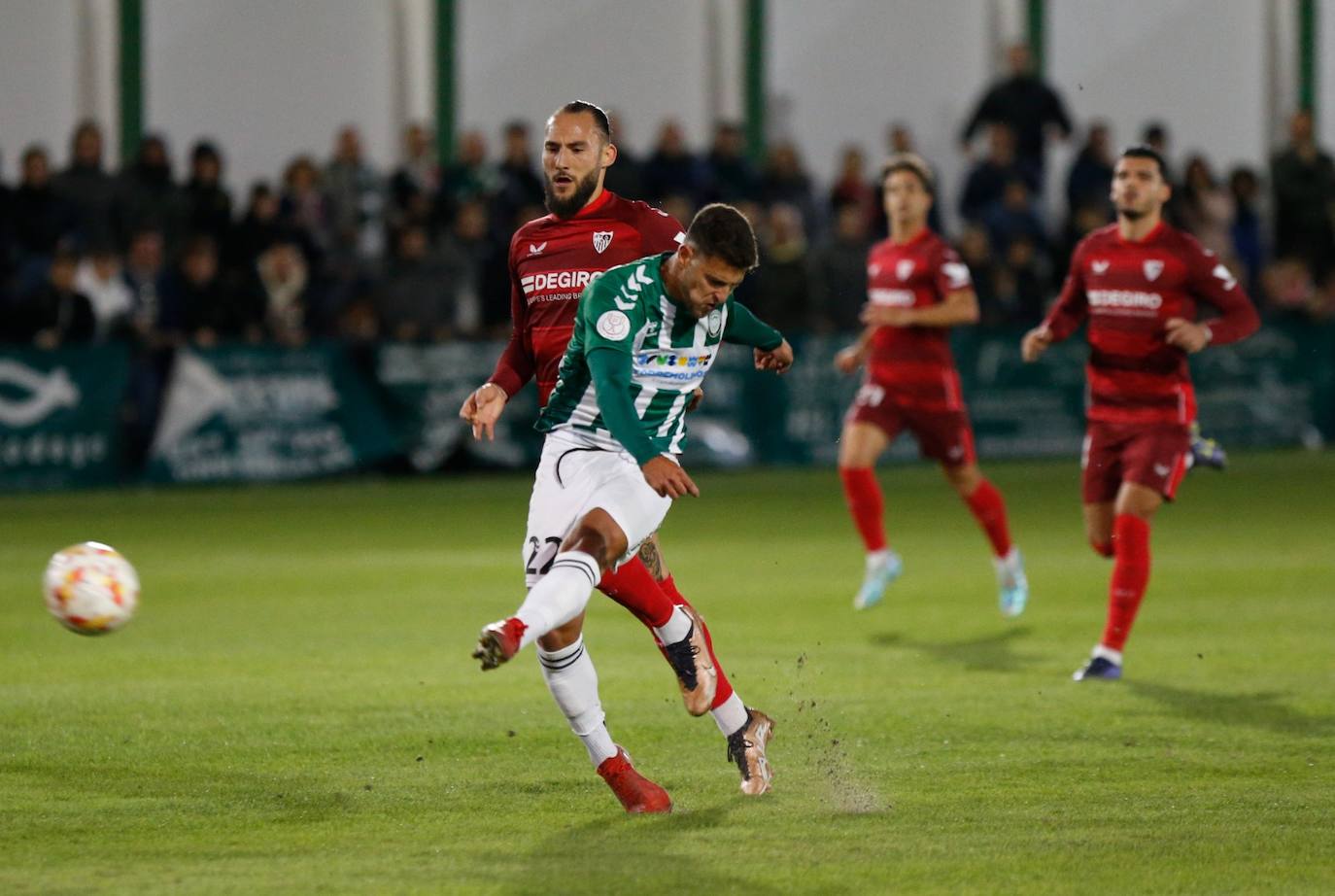 El Torremolinos cae en Copa ante el Sevilla. 