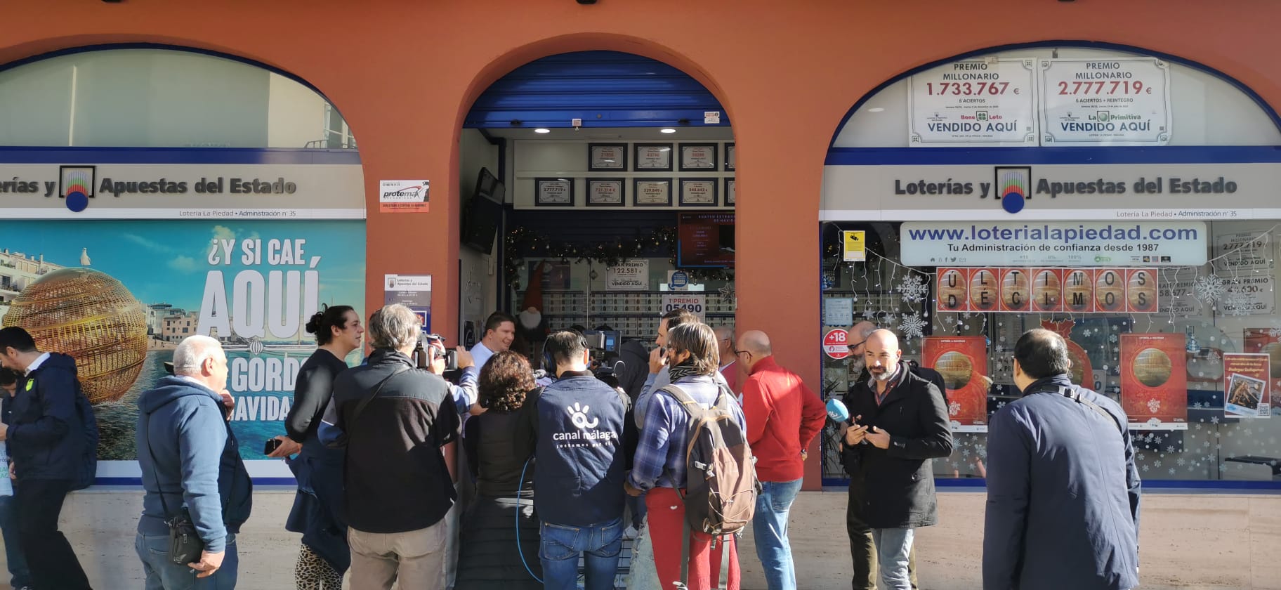 Celebración en la administración número 35 de Málaga capital, La Piedad, ubicada en el barrio del Molinillo.