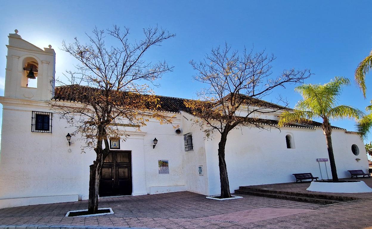 Imagen del exterior de la ermita de Nuestra Señora de las Nieves de Torrox. 