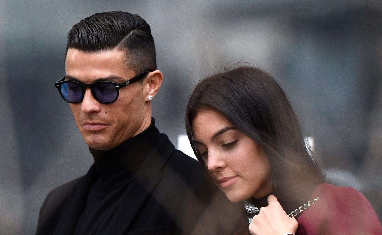 Cristiano Ronaldo y Georgina Rodríguez, en una imagen de archivo.
