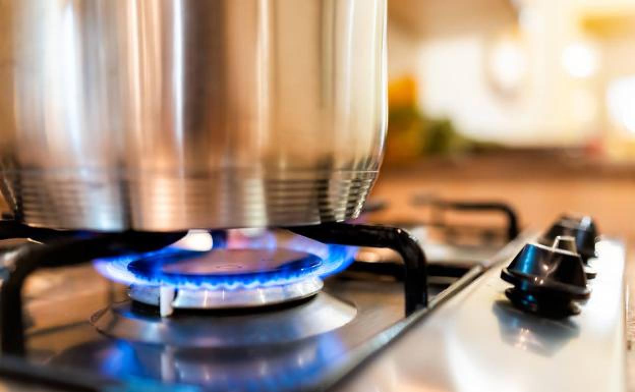 Las tarifas reguladas de gas natural subirán un 8,67% a partir de enero