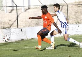 Mawuli, en el partido de la primera vuelta en El Maulí.