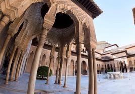 La Alhambra supera los 32.800 visitantes en el puente de Andalucía, por encima de las cifras de 2022