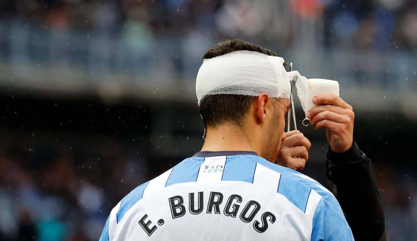 La derrota del Málaga ante el Racing, en imágenes