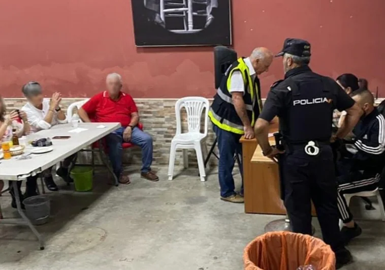 La unidad de la Policía adscrita a Andalucía cuenta con la mitad de los miembros que necesita