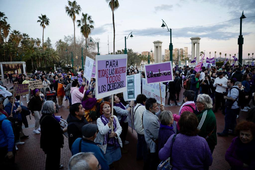 El feminismo malagueño ha marchado unido por los derechos de las mujeres