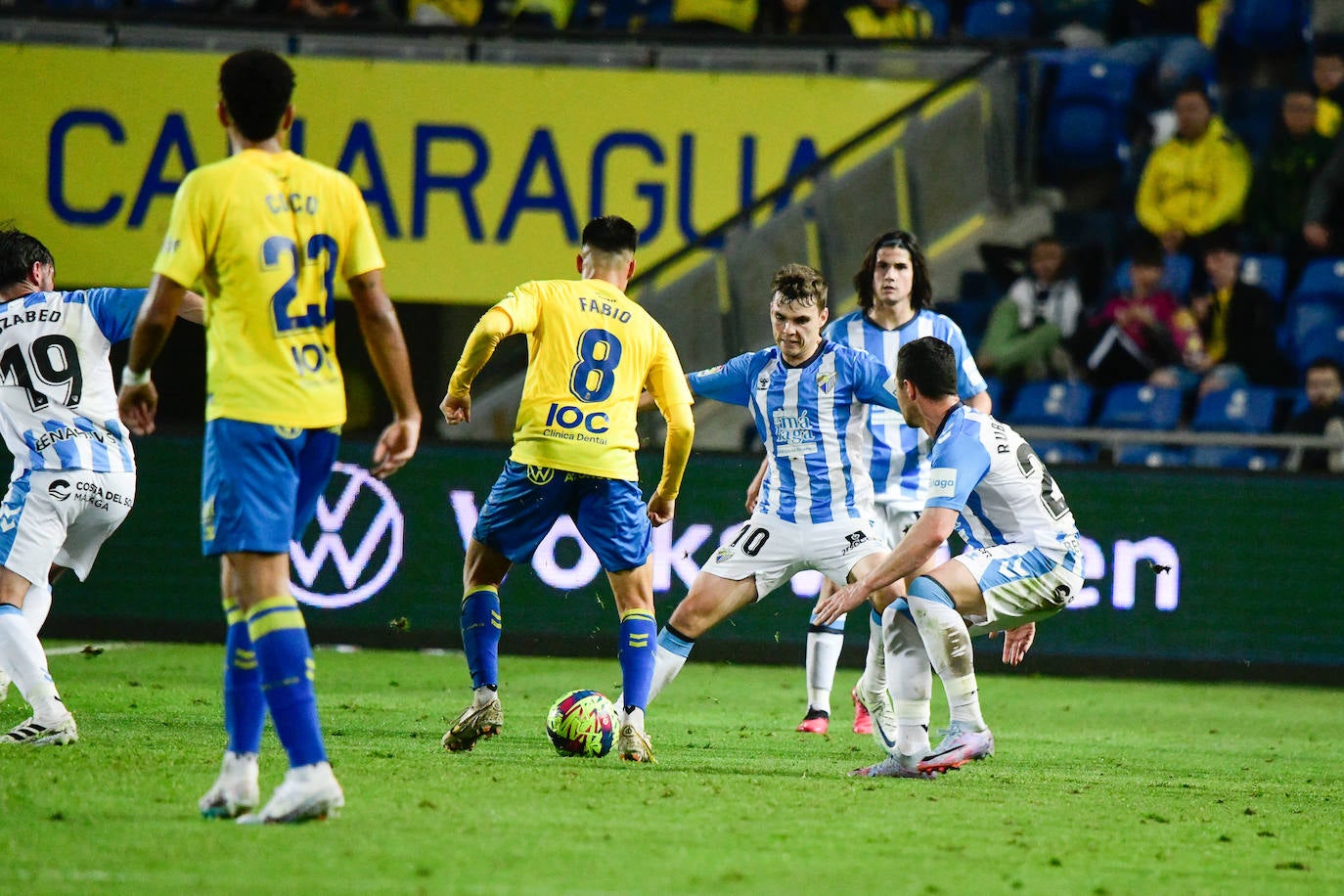 El Málaga logra el empate en Las Palmas en el último suspiro