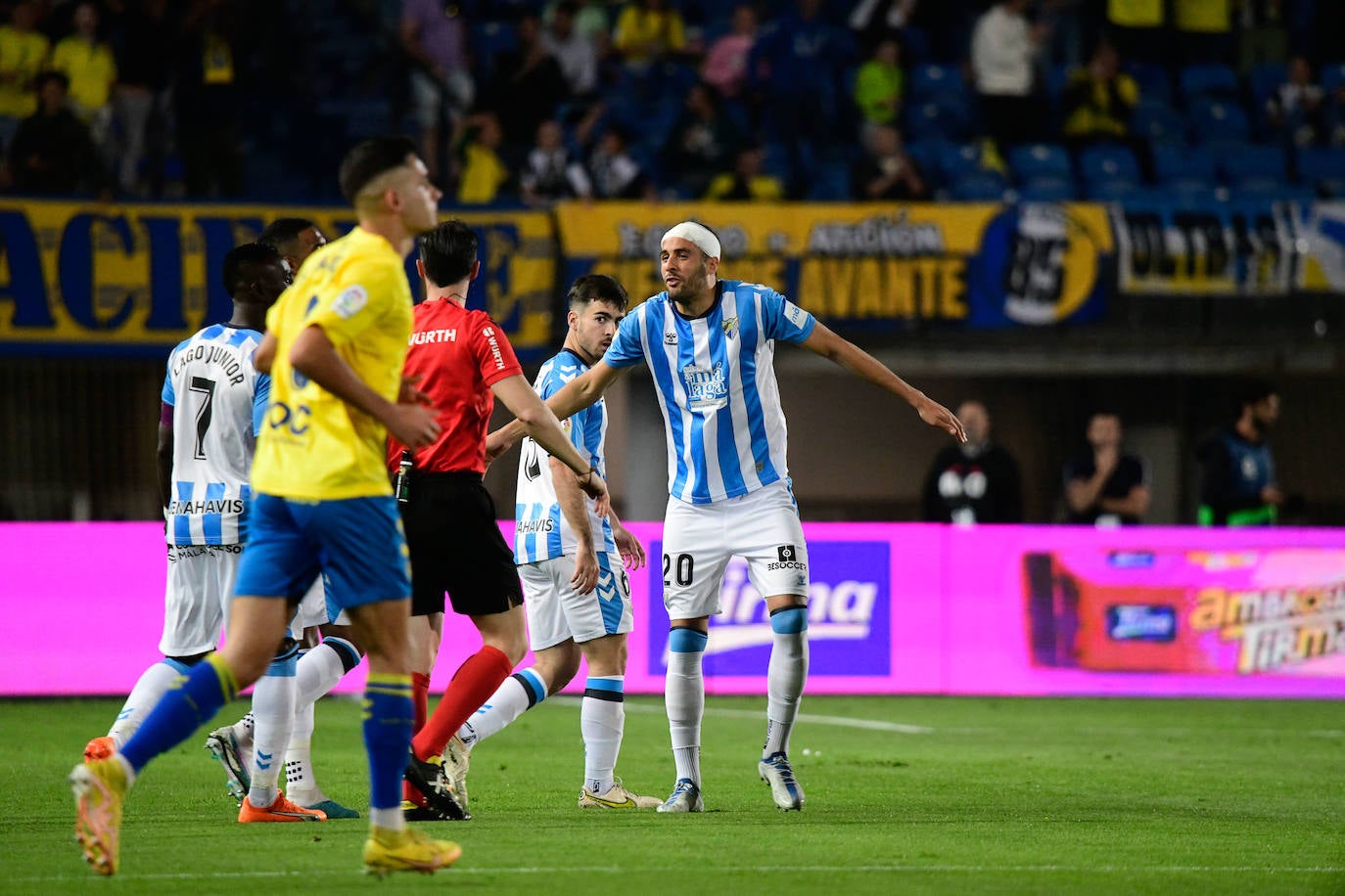 El Málaga logró empatar en Las Palmas in extremis